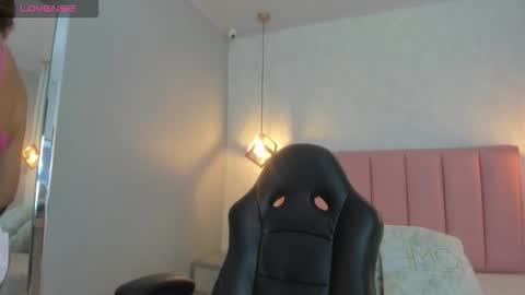  S U N N Y online show from January 16, 12:03 pm