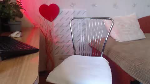 Alina   Streams Mon to Fri online show from February 17, 1:33 pm