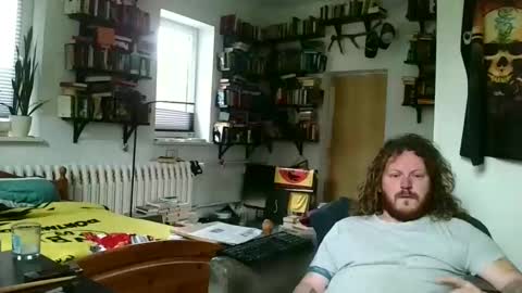 sunr1sa online show from March 31, 6:03 am