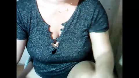 sunshine_38 online show from October 29, 9:37 pm