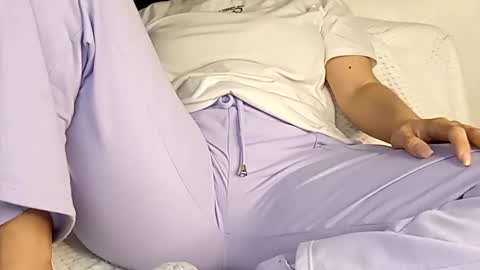 Annie online show from March 12, 12:53 am