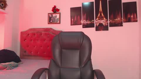 Sunshine  online show from January 12, 6:26 pm