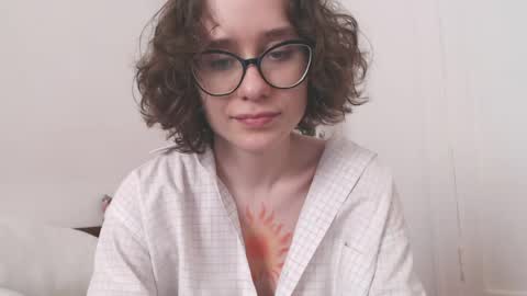 Hella online show from May 2, 9:15 am