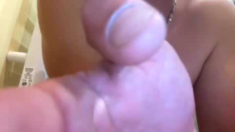 sunsyyy online show from April 4, 5:20 pm