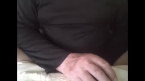 suomilao1 online show from March 3, 9:15 pm