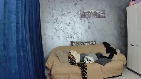 your sweetest boyss here  online show from May 23, 7:32 pm