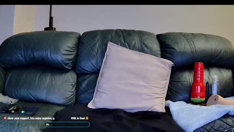 Thomas online show from September 20, 8:01 pm