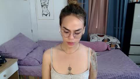 Im val online show from February 13, 4:05 am