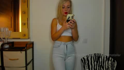 Natalie online show from May 7, 2:07 am