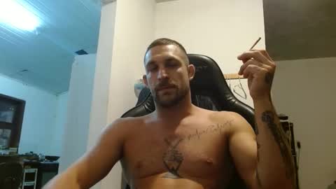 surfdog95 online show from November 22, 9:45 pm