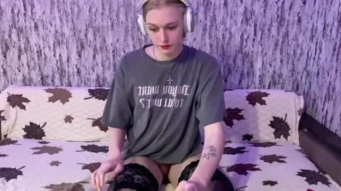 Snapshot of susan228 chatting on January 22, 9:46 am Vladiva online show from January 22, 9:46 am