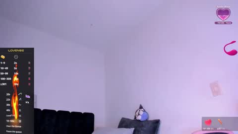 SUSAN online show from February 23, 12:37 pm