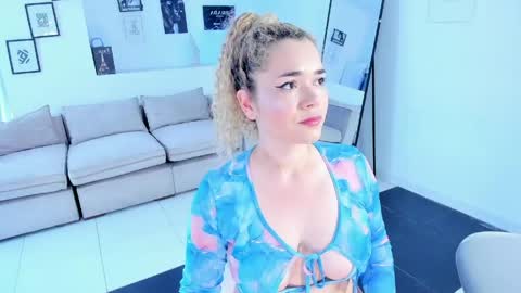 susan_blond online show from May 28, 12:14 pm
