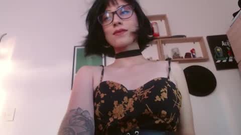 susana_w online show from October 4, 10:29 pm