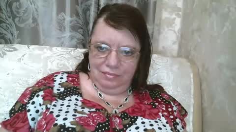 SusanaAhSun online show from June 16, 11:25 am