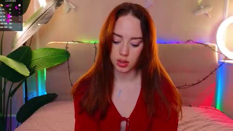 Stacy online show from December 17, 9:10 pm