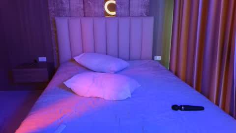 susannjohnson online show from March 21, 2:06 am