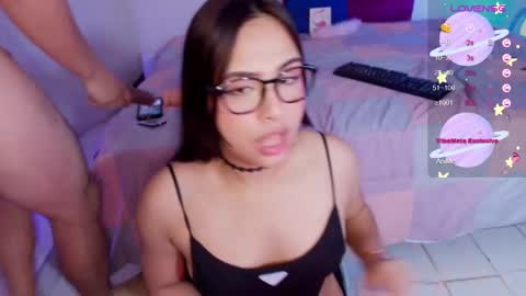 sussy and  ken online show from February 7, 10:07 am