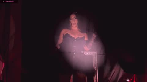 Snapshot of sussybell_ chatting on October 22, 11:39 pm Sussy Bell online show from October 22, 11:39 pm