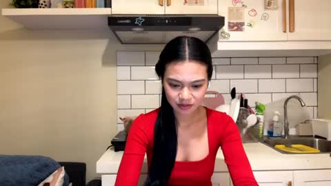 Shenyue online show from April 29, 5:30 pm