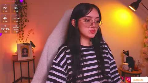 Snapshot of suzumi_ chatting on October 14, 7:11 am Jadde  online show from October 14, 7:11 am