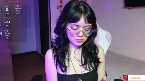 Snapshot of suzumi_ chatting on January 6, 5:06 pm Jadde  online show from January 6, 5:06 pm