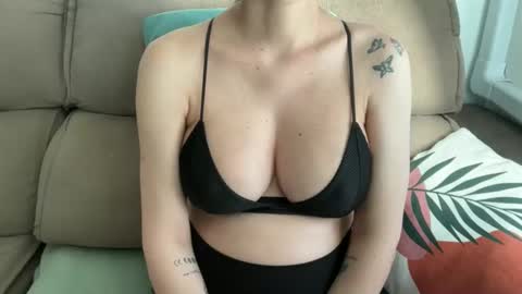 The real sugar baby   Suzy Summer   online show from November 30, 10:44 am