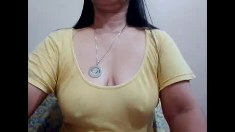suzzie_hot online show from March 2, 12:54 pm