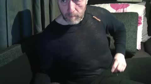 ArnSwart online show from April 4, 11:23 pm