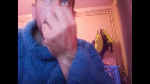 sweaterboy666 online show from October 16, 1:38 am