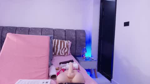 Debora  online show from November 11, 12:07 pm