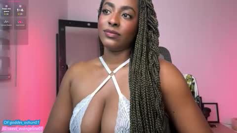 Evangeline online show from November 18, 4:54 pm