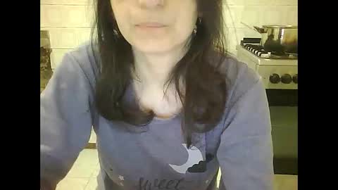 sweet4y0u online show from March 24, 9:32 pm