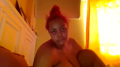 sweet52537 online show from September 14, 4:15 am