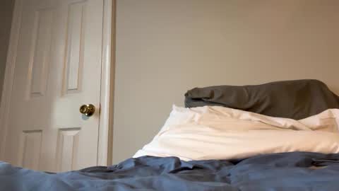 Zeppelin man online show from March 27, 8:43 pm