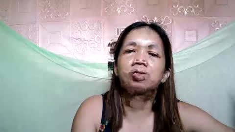 sweet818957 online show from June 9, 12:11 am
