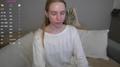 Michelle online show from December 19, 9:32 pm