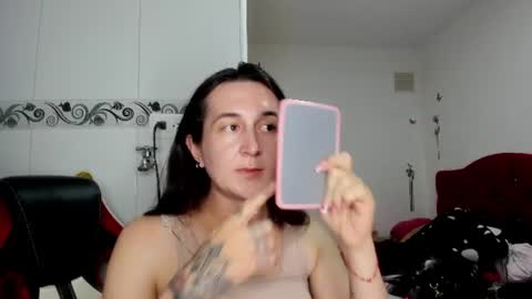 sweet__suck69bitch online show from June 24, 1:01 am