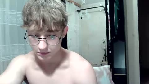 Sweet boy06 online show from July 10, 8:57 pm