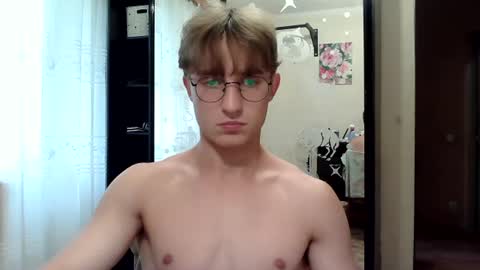 Sweet boy06 online show from July 7, 11:25 am
