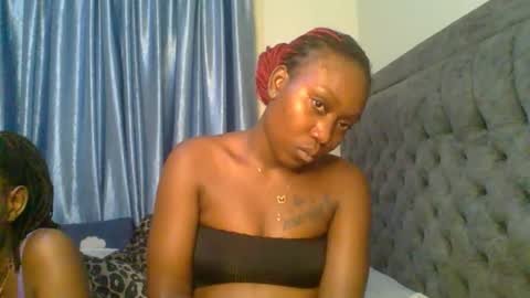 Camila online show from January 5, 10:24 pm