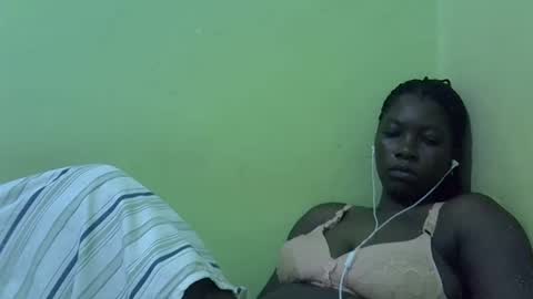 sweet_cherie1 online show from April 14, 8:06 am