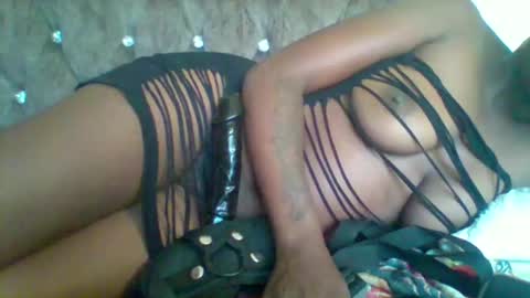 sweet_cherry007 online show from May 20, 3:25 am