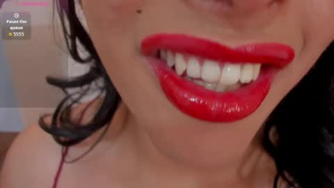sweet_eliizabeth online show from May 9, 1:06 pm