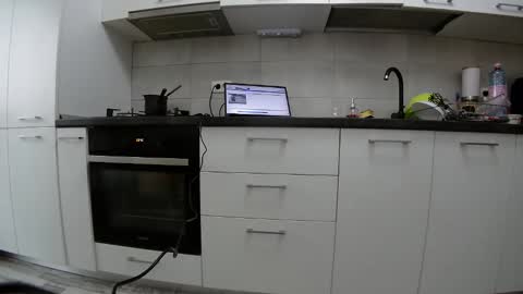           online show from March 23, 6:40 am