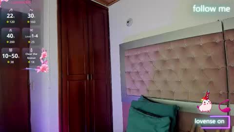  emmili  online show from March 17, 12:10 pm