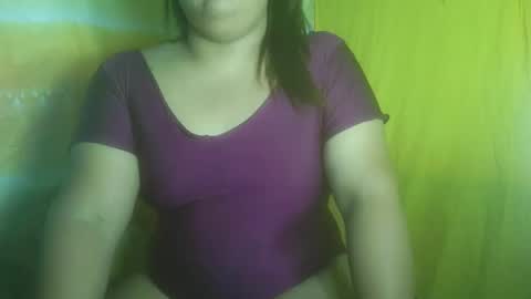 sweet_frex123 online show from March 12, 10:02 pm