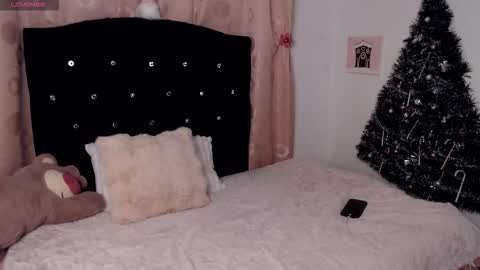 Hannah online show from December 22, 10:00 am