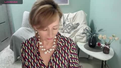 Helen online show from September 11, 6:14 am
