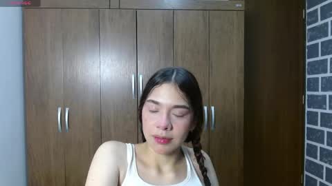 sweet_kitty_05 online show from May 24, 1:57 am